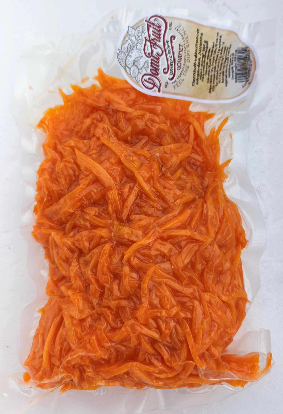 Sárgarépa, julienne, tisztított, vákuumcsomagolt, 1 kg
